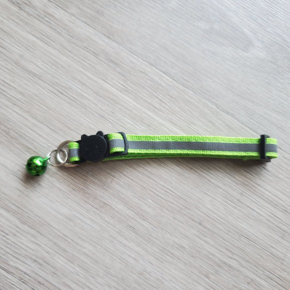NEW Light Green Adult Reflective-Breakaway Cat Collar with Bell - Picture 6 of 6